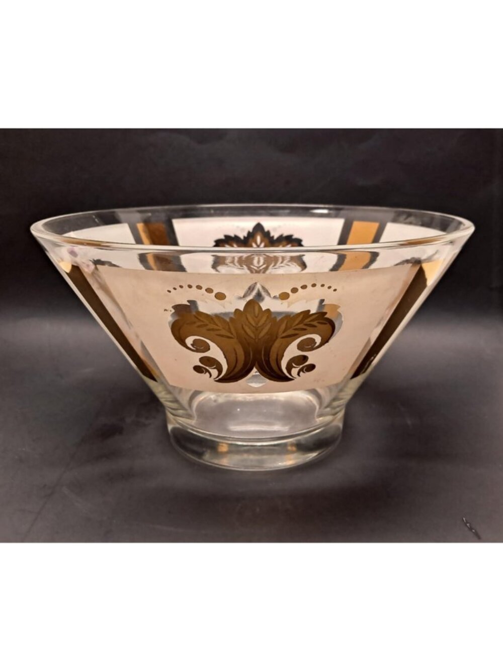 Anchor Hocking Fleur-de-lis Gold Leaf Heavy Glass Bowl 6"H x 10.5" W | Vintage